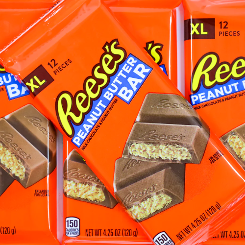 REESES PEANUT BUTTER CUP EXTRA LARGE BLOCK 4.25OZ-120G 1X12