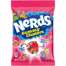 WONKA NERDS GUMMY CLUSTERS MEDIUM PEG 141G 1X12